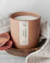 Load image into Gallery viewer, 12 oz - Cashmere Cedar
